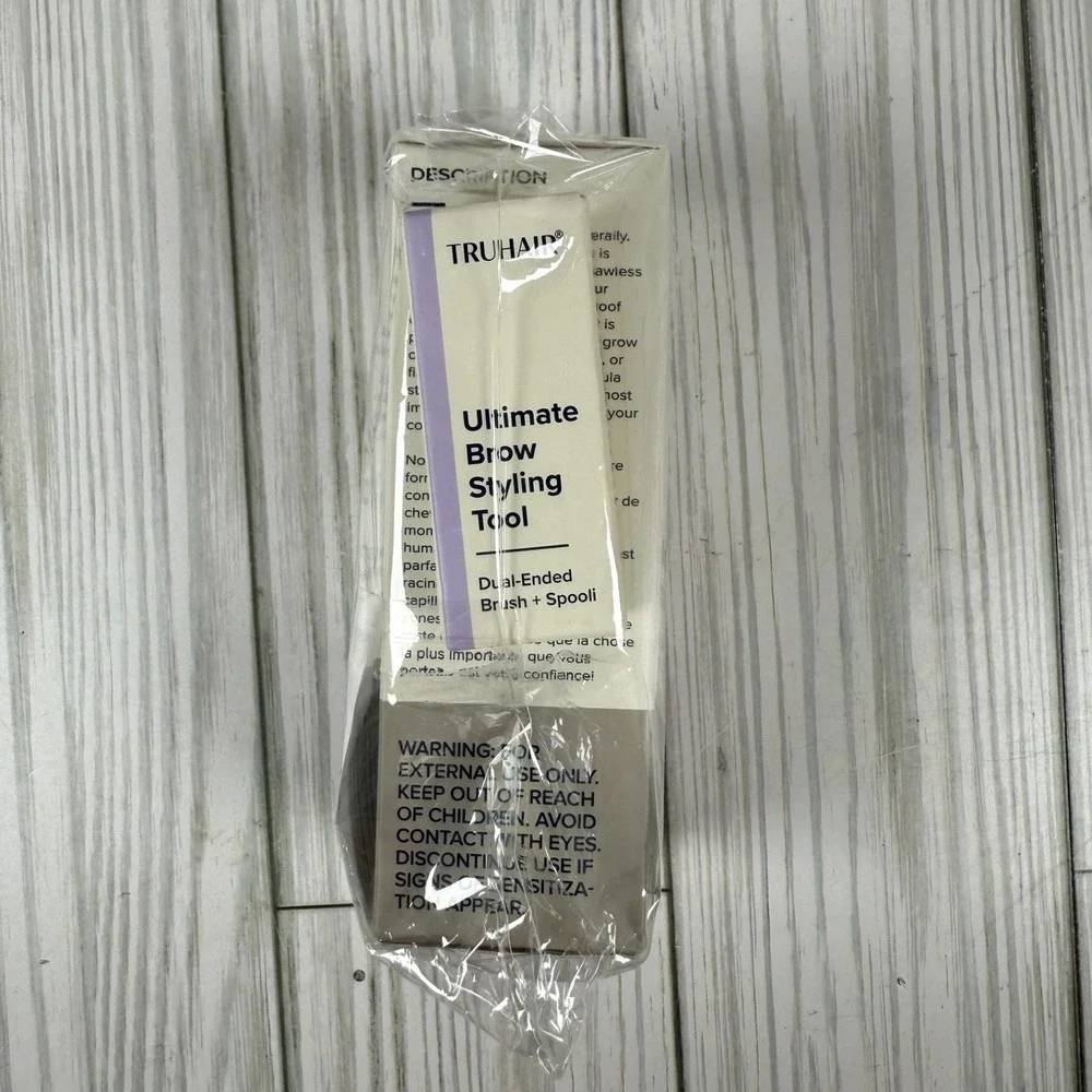 TRUHAIR‎ Chelsea Scott Color & Conceal GRAY Hair Concealer .6oz & Brow Tool
